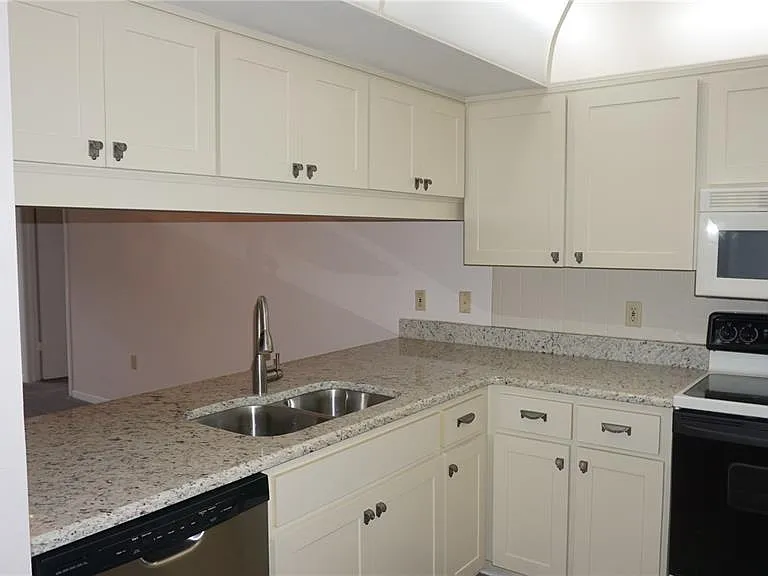 12141 Spartan Way #204 — Photo 5