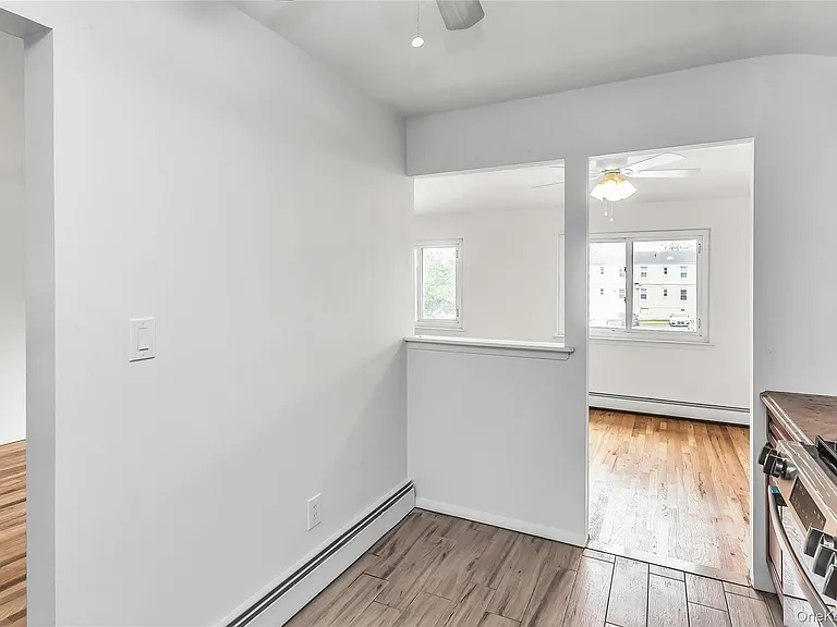 69-23 Little Neck Pkwy — Photo 10
