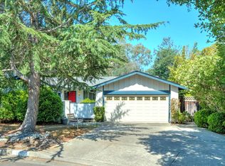 17345 Grosvenor Ct, Monte Sereno, CA 95030