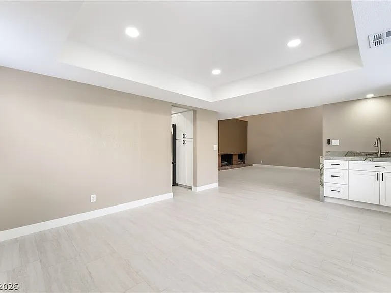 968 Pinehurst Dr — Photo 21