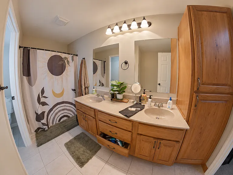 3727 Peachtree Cir — Photo 11