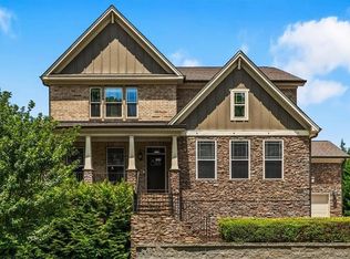 8810 Phillips Farm Rd, Kernersville, NC 27284