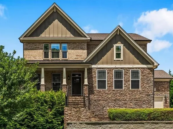 8810 Phillips Farm Rd, Kernersville, NC 27284