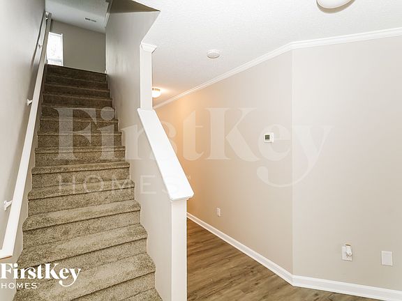 3rd image of 2025 Beckwith Ln