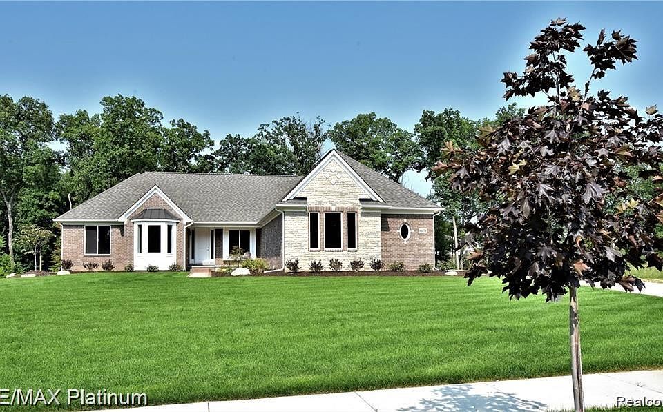 1st image of 8693 Giovanni Ct