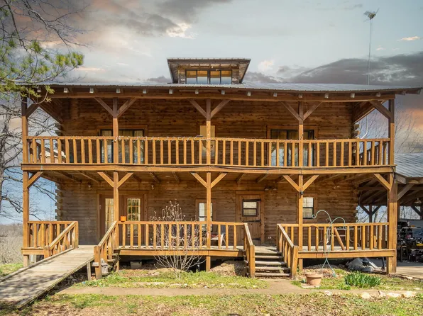 404 Cedar Lane, Mammoth Spring, AR 72554