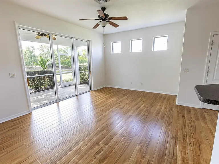 1085 Jonah Dr — Photo 12