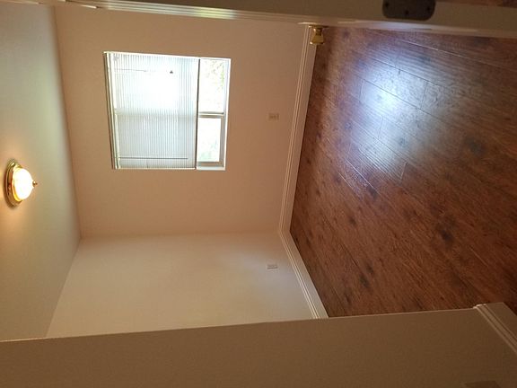 5th image of 5120 Gibbons Dr Unit A