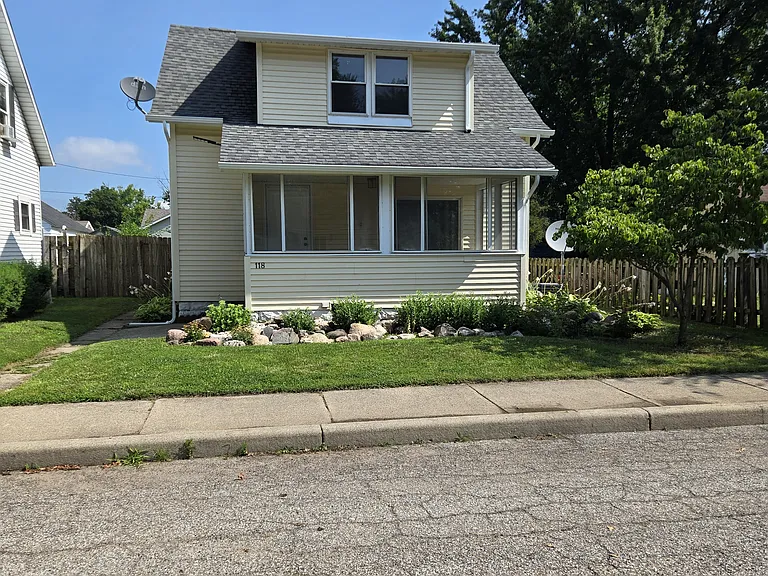 118 Stanley St — Photo 2