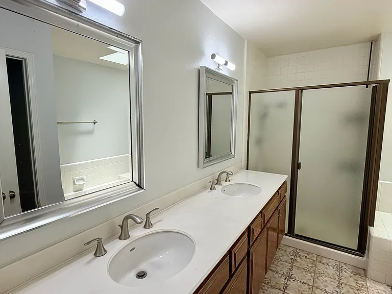 319 Spinnaker Way — Photo 27