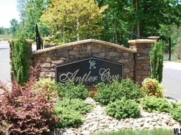 5351 Antler Creek Dr, Granite Falls, NC 28630