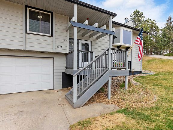 3rd image of 3413 Monarch Ct