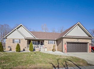 815 Bernita Dr, Worthington, KY 41183