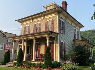 1116 Elk St, Franklin, PA 16323