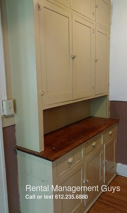 2nd image of 3245 Penn Ave N APT 4