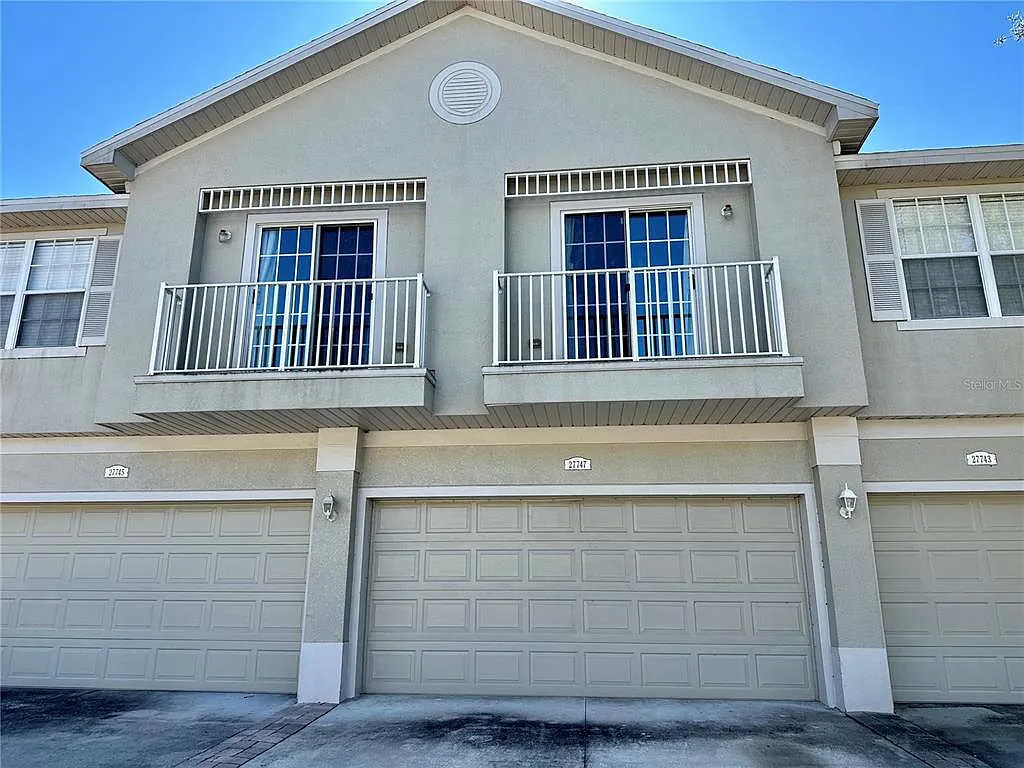 Building Photo - 27747 Pleasure Ride Loop