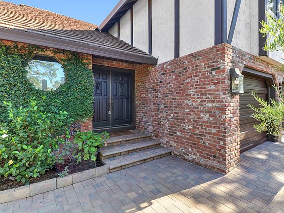 2nd image of 5120 N Ravine Ln