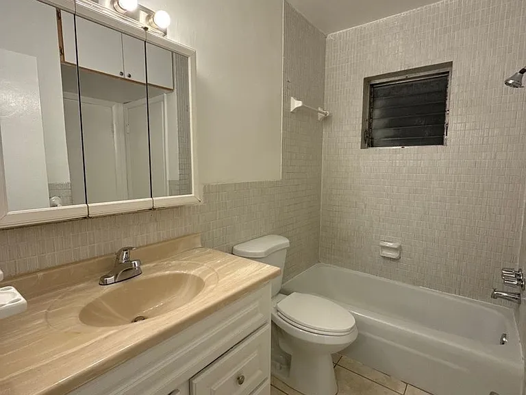 2830 Fillmore St — Photo 7