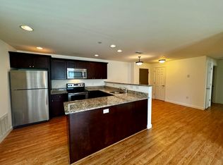 1318 Lilac Ln #1318, Dover, NH 03820