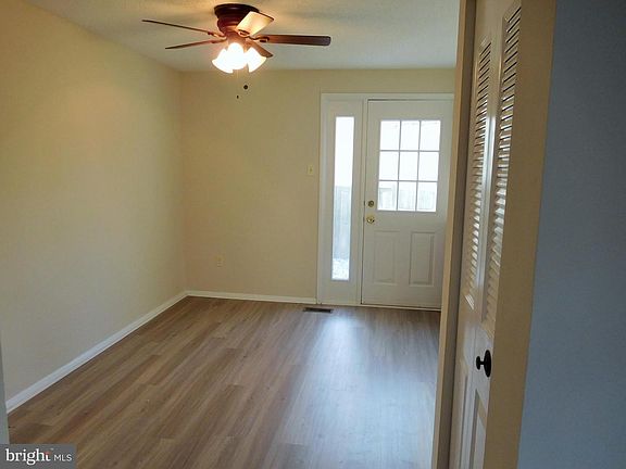 5th image of 13603 Bentley Cir