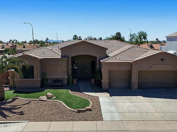 2nd image of 6690 S Eucalyptus Place