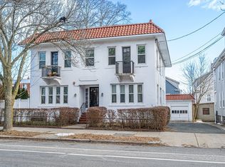 185 Lafayette St #3, Salem, MA 01970