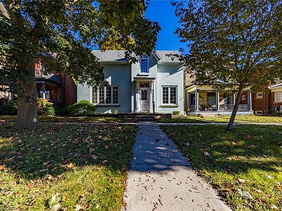 3rd image of 33 Palmerston Ave