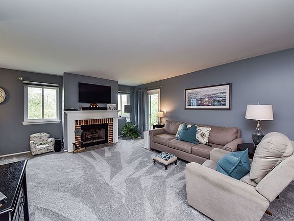 2nd image of 1569 Sandhurst Ct APT D