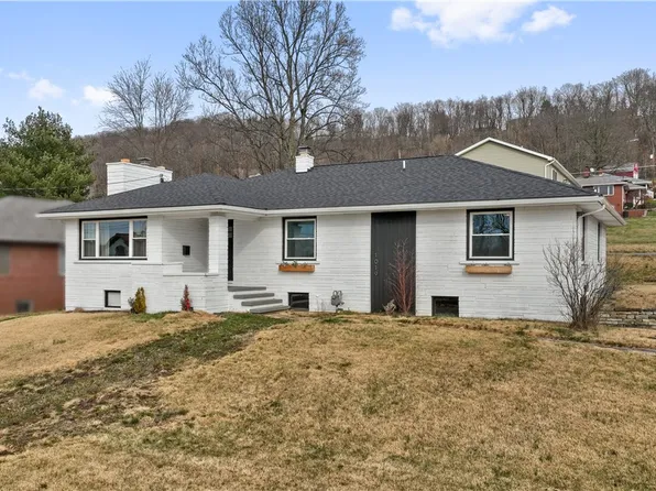 1019 Vine St, West Newton, PA 15089