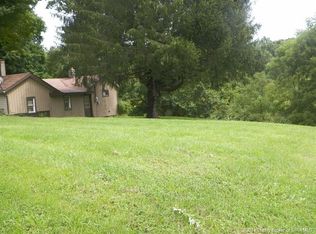 3520 E Whiskey Run Rd NE, Georgetown, IN 47122