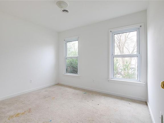 5th image of 4708 Candlelight Pl