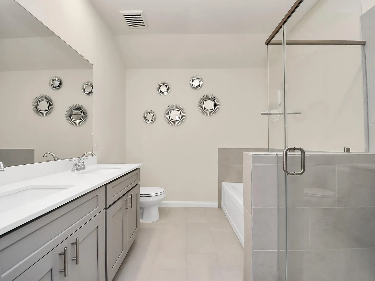3 bed, 2.5 bath, 1860 sqft, $2,850 — Photo 3