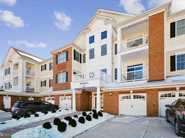 15110 Heather Mill Ln Unit 402, Haymarket, VA 20169