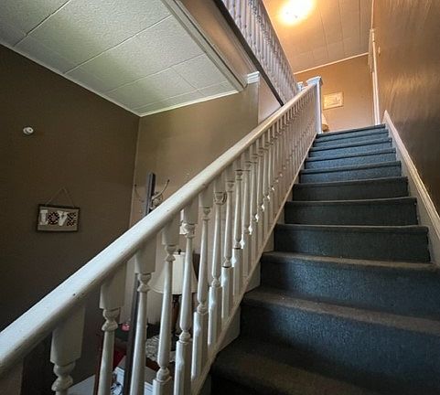 3rd image of 402 Straley Ave #1