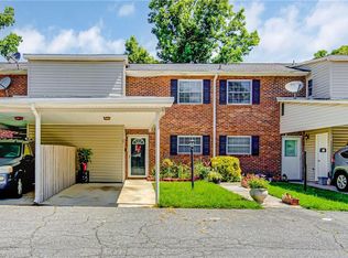 2218 Shadow Valley Rd APT D, High Point, NC 27265