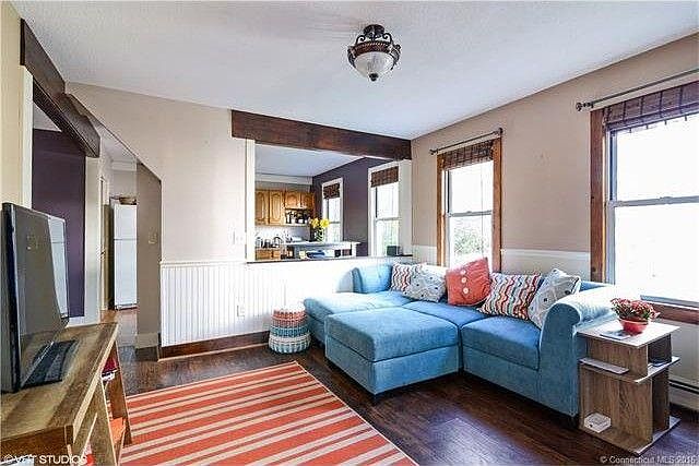 Living room.