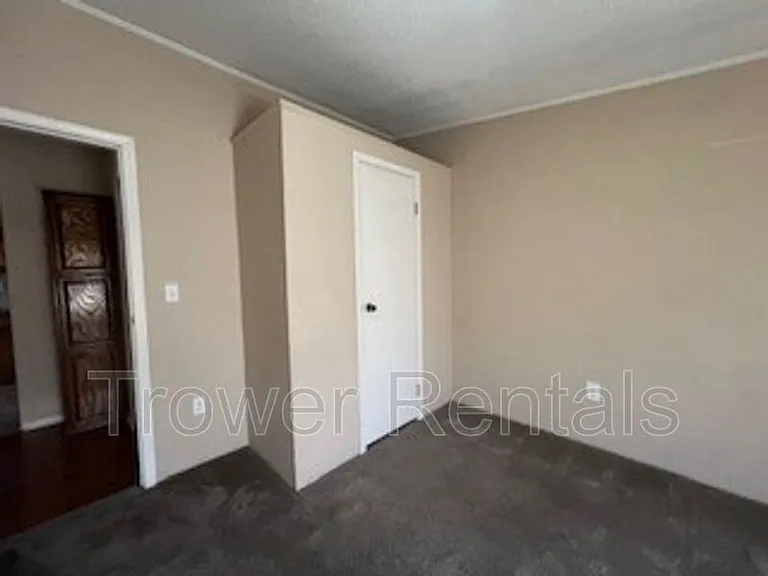 5153 N Moss Ave — Photo 16