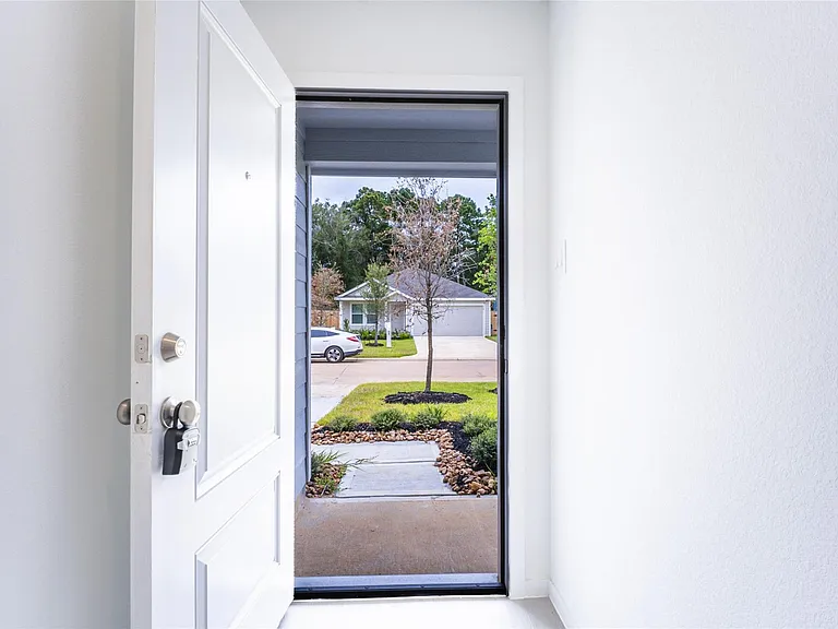 15724 Plum Brook Dr — Photo 21