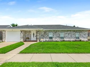 2304 Legend St, Meraux, LA 70075