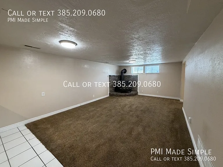 1924 S Columbia Ln — Photo 3