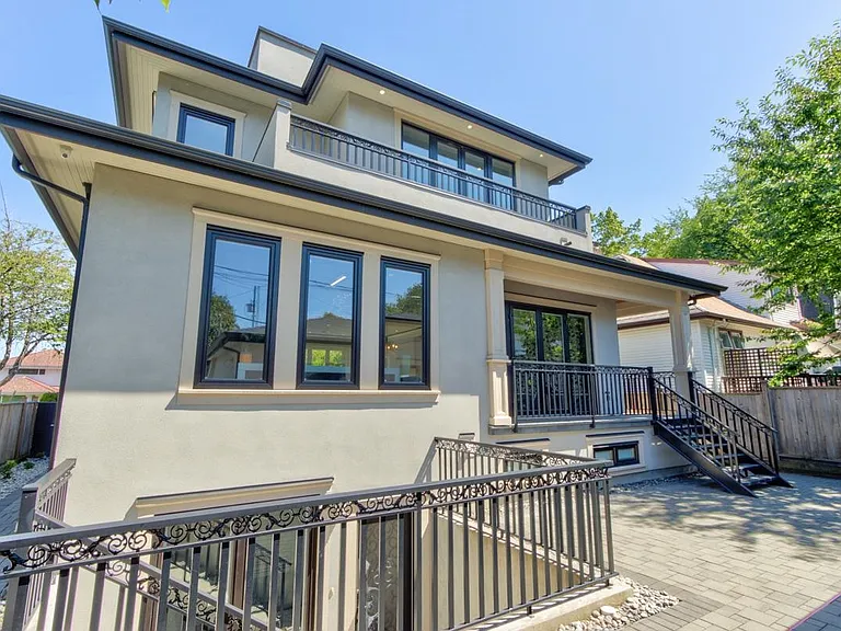 3955 Blenheim St — Photo 15