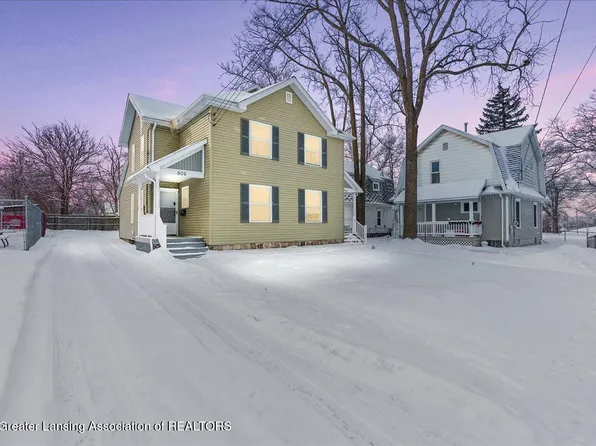 904 Linden Grove Ave, Lansing, MI 48912