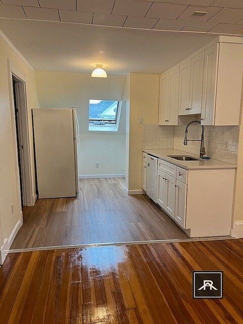 1st image of 52 Brainerd Rd #3