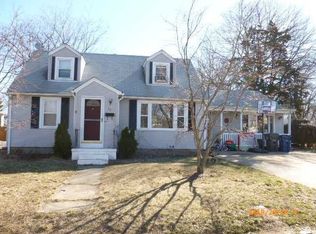 82 Nolbeth Dr, Warwick, RI 02888