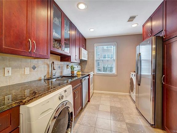 5th image of 120 Texas Ave #120