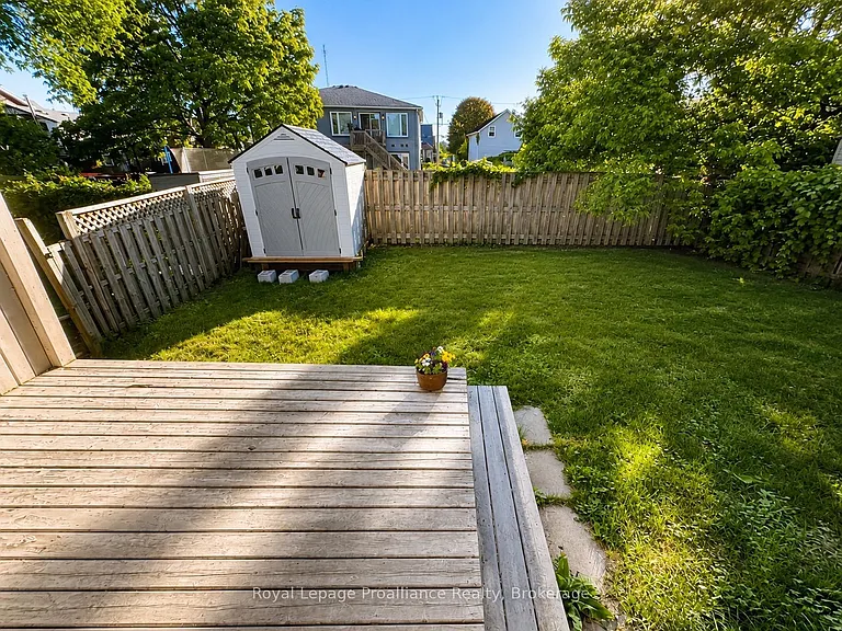 54 S John St — Photo 19