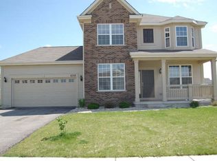 628 Alden Dr, Sycamore, IL 60178