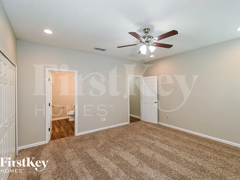 11990 Alexandra Dr — Photo 10