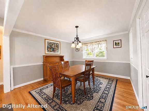 5th image of 54 Midwood Farm Road