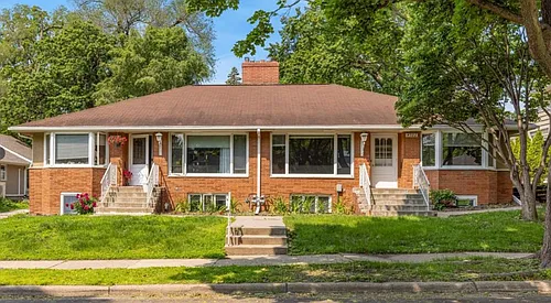 4922-4924 Sheridan Ave S Photo 1